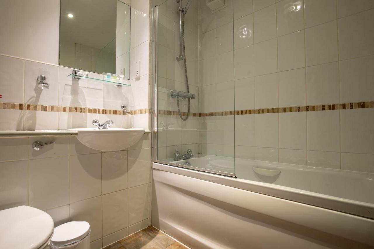 Woodthorpe Hotel Прествич Экстерьер фото