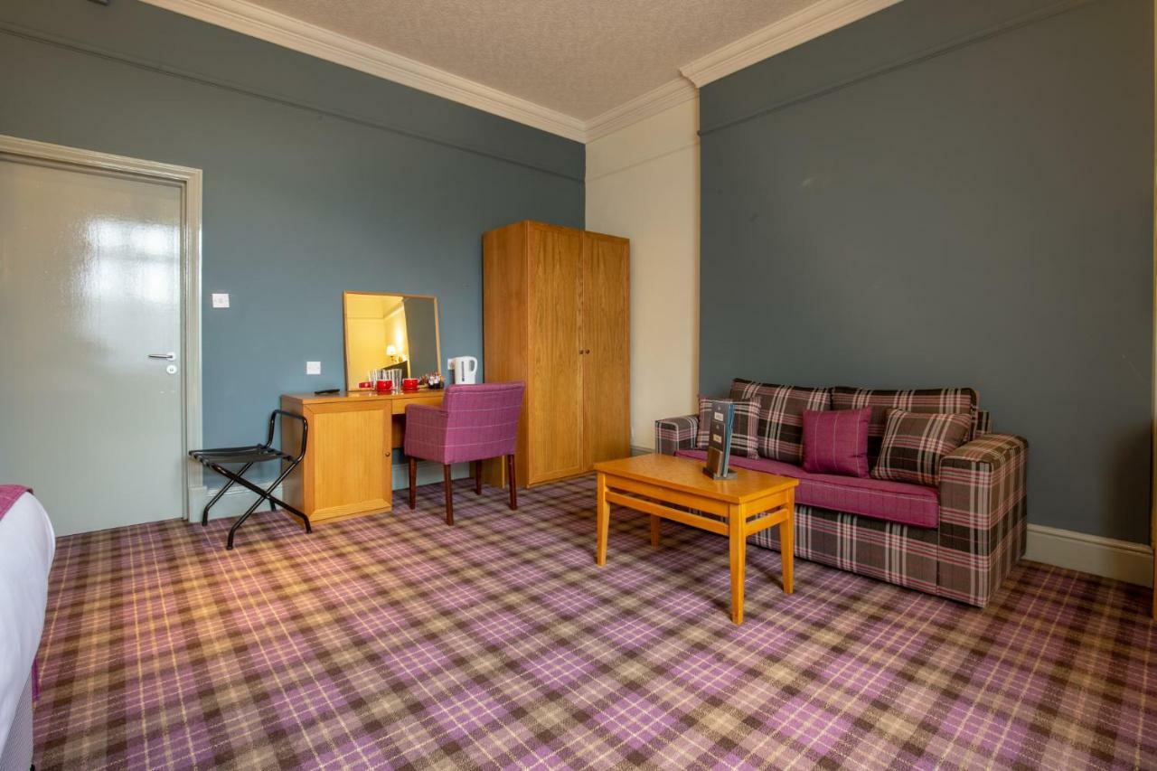 Woodthorpe Hotel Прествич Экстерьер фото