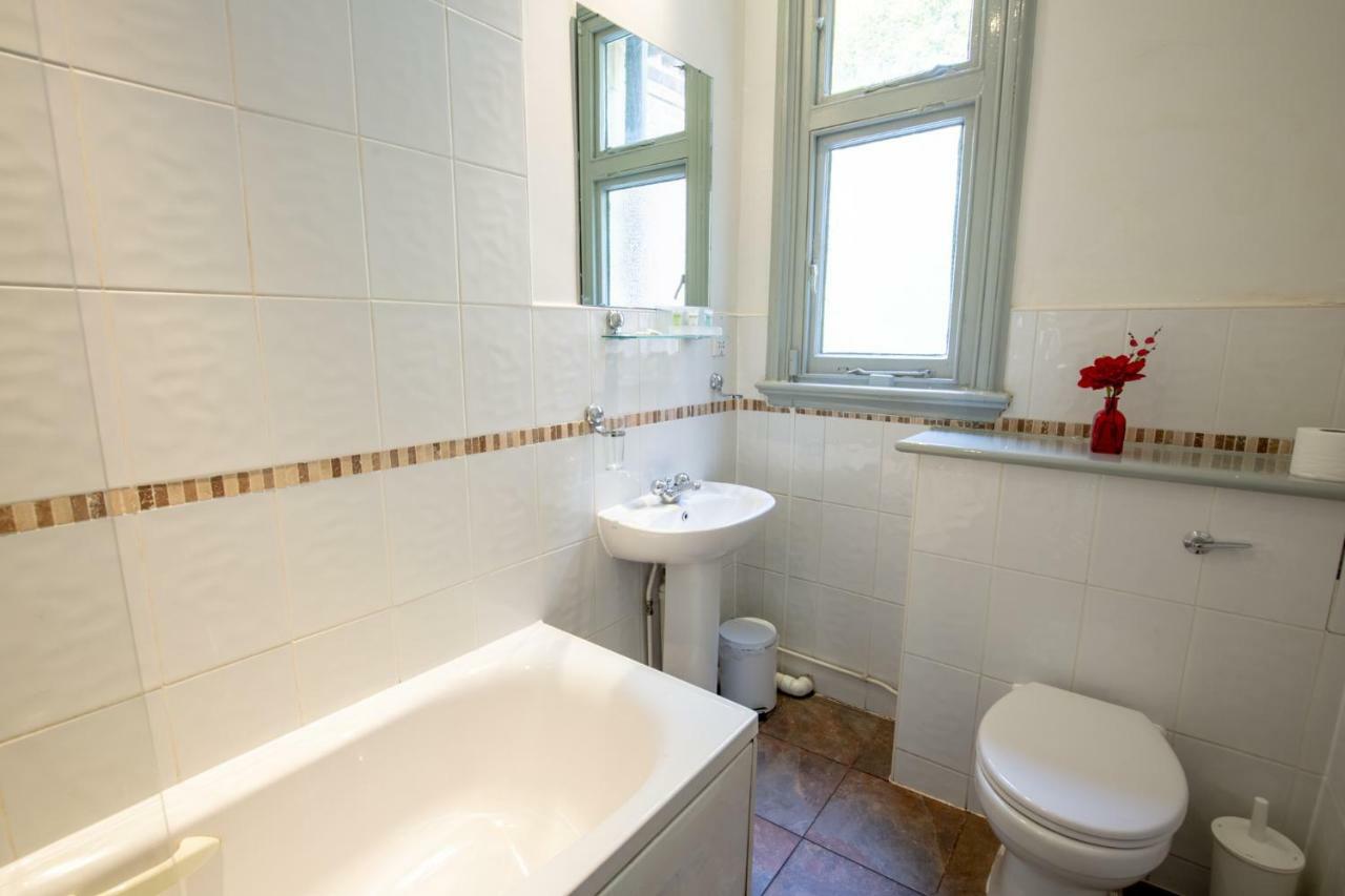 Woodthorpe Hotel Прествич Экстерьер фото